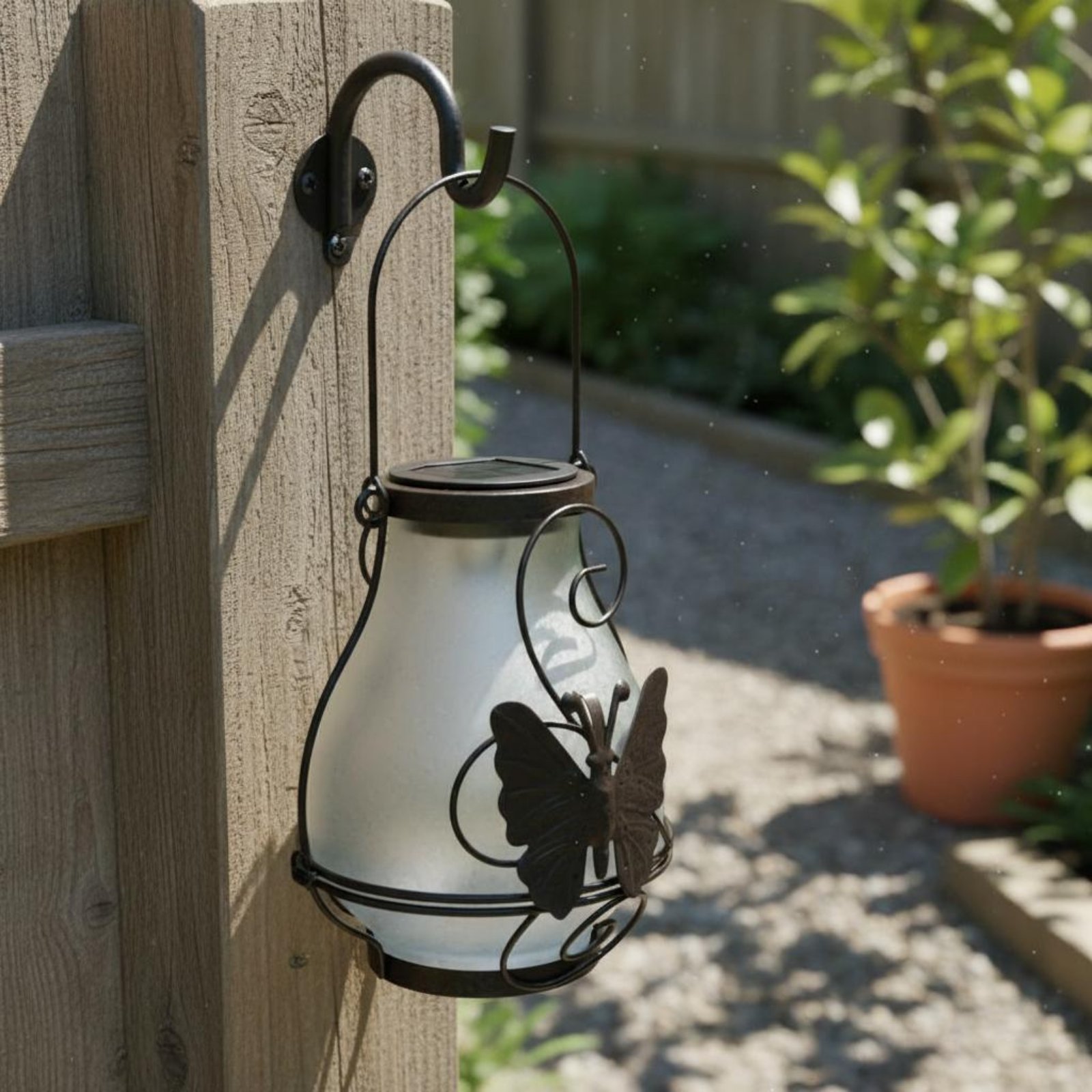 Solar Butterfly Lantern Waterp - Solar Garden Light recension och pris